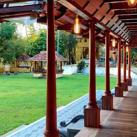 Sparrow Vale Resort Kotamangalam Екстериор снимка